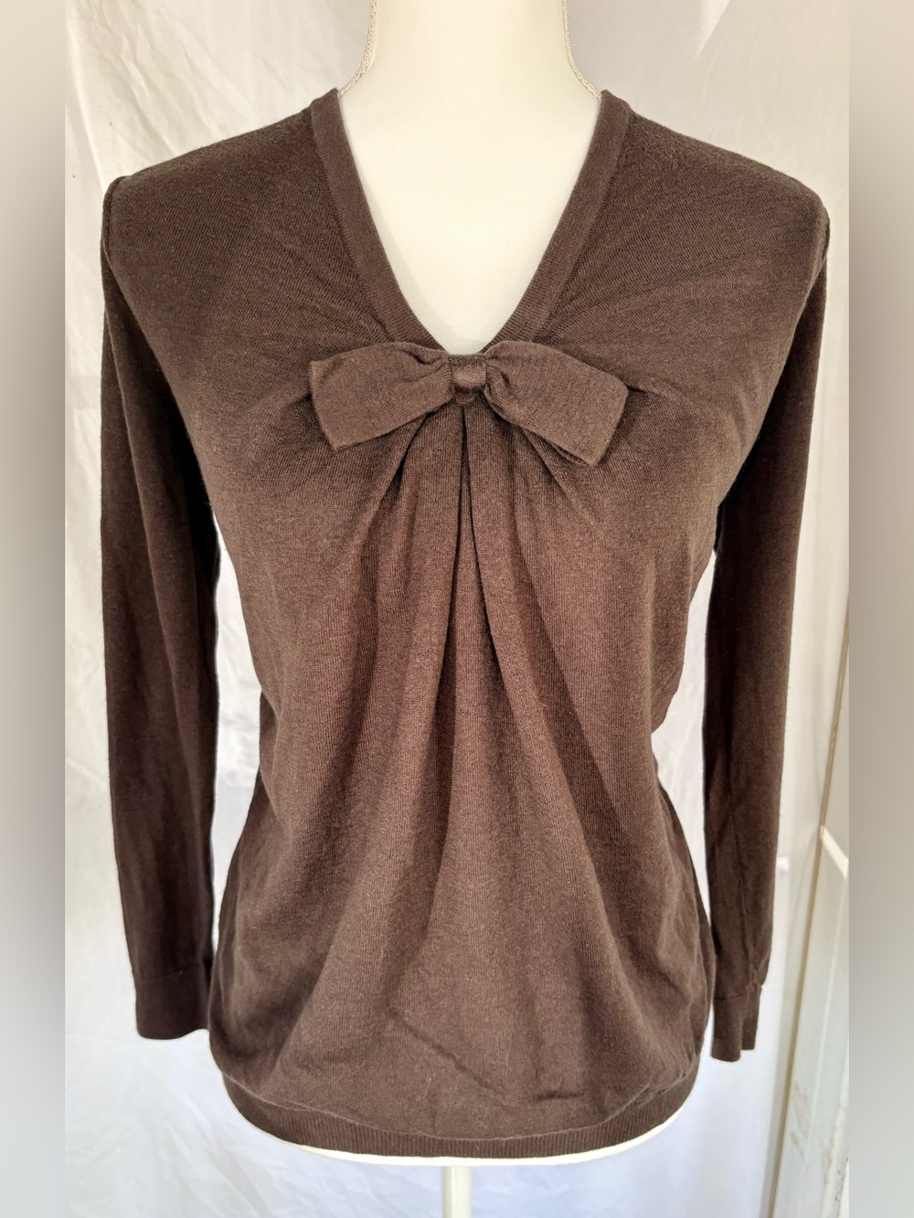 Doncaster Collection Brown Wool Blend V-Neck Bow Sweater Small